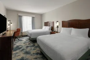 Hampton Inn Seattle/Everett - Room