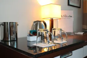 Desilva Inn Katowice Airport - Zimmer