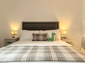 Loch Ness Gatehouse Apartments - Room