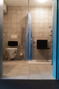 Bogentrakt Hostel - Bad