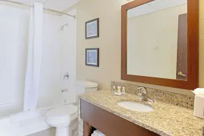 Comfort Inn & Suites Wichita Northeast - Chambre