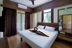 Lykke Suites- 2-min Drive to Colva Beach-By Goan Felicidade Hospitality PVT LTD - Room