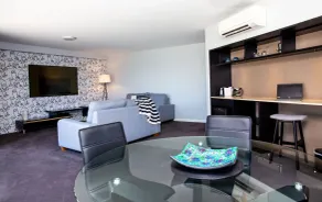 The Esplanade Motel - Habitación