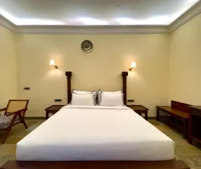 First Courtyard - Chambre
