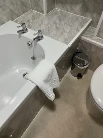Tontine Hotel & Bar - Salle de bain