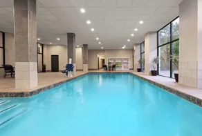 Embassy Suites by Hilton Dallas Love Field - Piscine