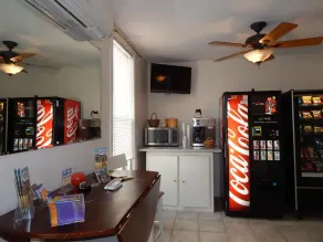 Shoreham Oceanfront Hotel - Restaurant