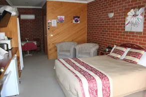 Elms Motor Inn - Habitación