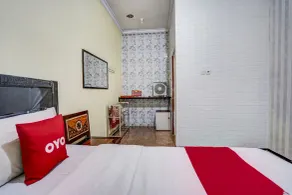 Lancar Homestay Syariah near BNS Mitra RedDoorz - Værelse