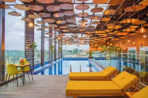 ART Residence - Pool