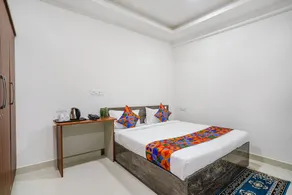 FabHotel Rooms 27 - Nr Hitech City - Quarto