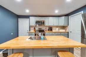 7 Mi to Lake Tangipahoa: Mccomb Home w/ Deck! - Interiør