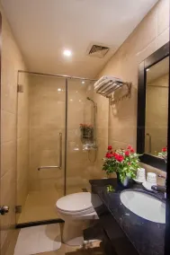 Apollo Airport Hotel - Bathroom