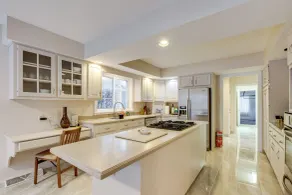 7 Mi to Dtwn Toledo: Spacious Family Home! - Interiör