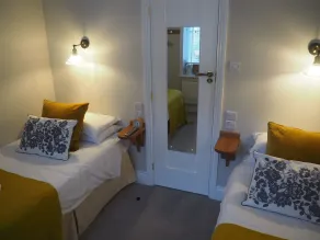 South View Guest House - Room