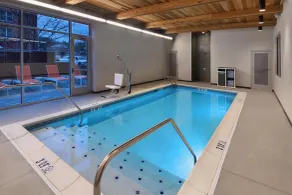 Aloft by Marriott Cincinnati West Chester - Piscine