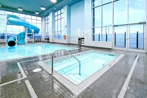 Holiday Inn Hotel & Suites - Calgary Airport North by IHG - Piscine