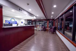 Days Inn & Suites by Wyndham Wisconsin Dells - Réception