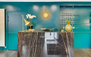Carladez Cambronne - Reception
