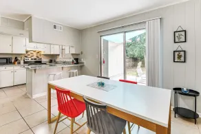 2 Mi to Garniers Beach Park: Pet-friendly FWB Home - Interiør