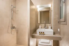 Caravel Apartments Stalis - Badezimmer