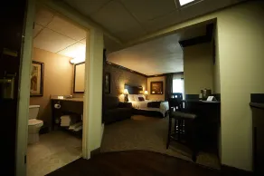 Fourwinds Lakeside Inn & Marina - Room