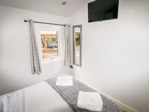 Celyn - Room