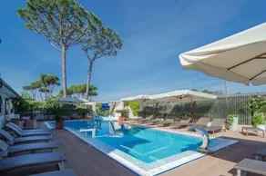 Hotel Eden - Pool