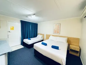 Edinburgh Motor Inn - Habitación