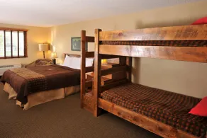 Boarders Inn & Suites by Cobblestone Hotels in Waukon - Zimmer