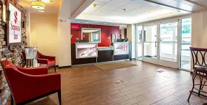 Seasons Inn Traverse City - Réception