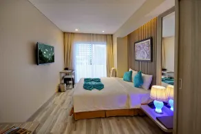 The MCR Luxury Nha Trang Hotel - Vista do quarto