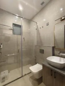 Shree Aaradhya Suites - Badezimmer