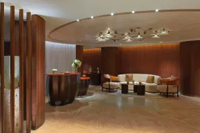 The Ritz-Carlton Abu Dhabi, Grand Canal - Reception