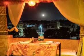 Hotel Marina Mahal with Swimming Pool - Restaurant