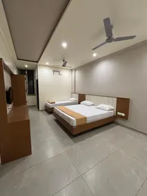 HOTEL SHRI SHRINIVAS RESIDENCY - Chambre