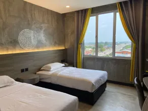 Sri Indar Hotel & Suites - Room