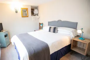 Tower House Guest House - Quarto