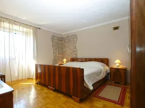 House 1896 - Room