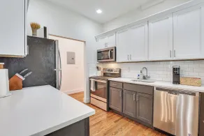 1 Mi to Metro-north! Commuters Apartment Near NYC - Intérieur