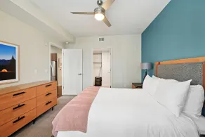 Sentral Union Station - Room