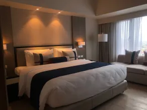 Seda Residences Makati - Chambre