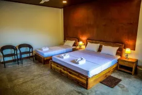 Doola River Edge - Zimmer
