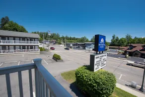 Adirondack Retreat Inn & Suites - Vue de la chambre