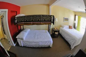 The Lava Hotel - Chambre