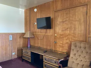 Highland Manor Motel - Extérieur