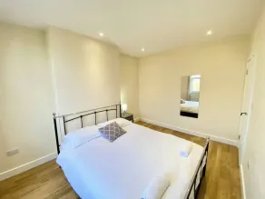 The Mayfield Suite -Modern Two Bed Apartment - Chambre