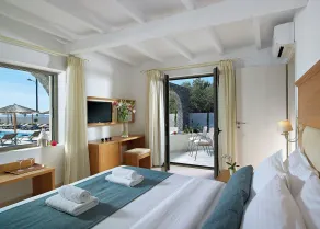Coriva Beach Hotel & Bungalows - Rom