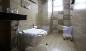 Valmere Lungta Boutique Hotel  - Badrum