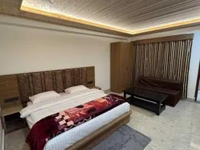 Hotel Kuber Palace Badrinath - Habitación